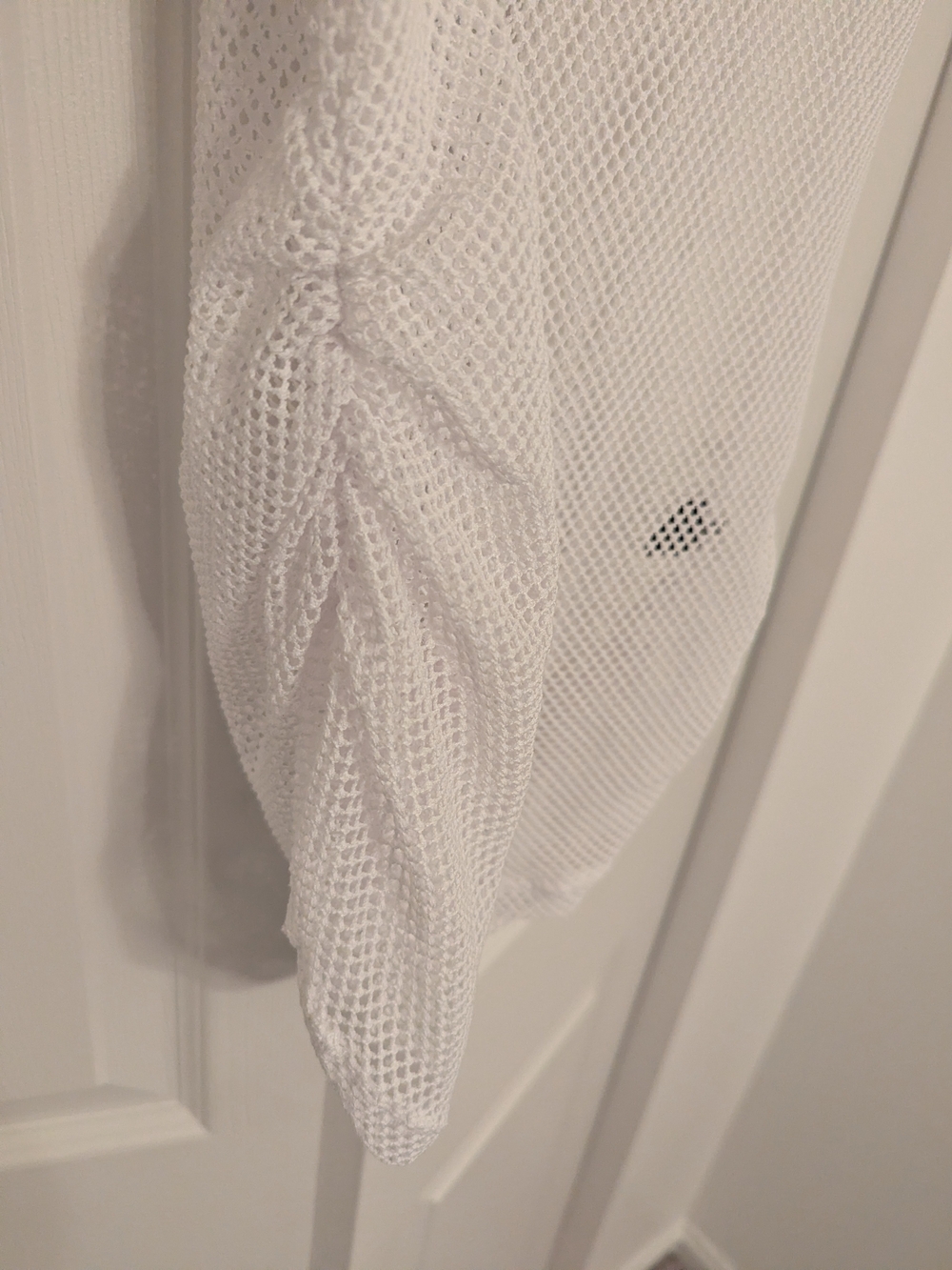Fishnet Stretch V-Neck Tee - Picture 2 of 4